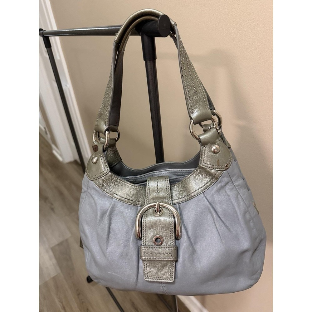Coach Soho Lynn SV/White Gold Leather Hobo Shoulder Bag